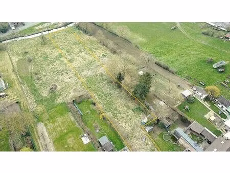 belle parcelle de terrain plat d’environ 2670 m²