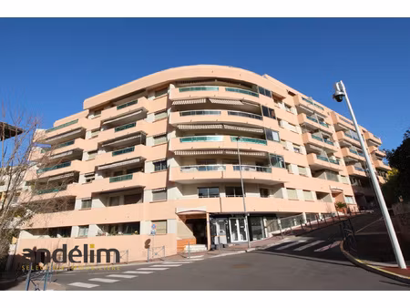 3 pieces 76 m2 coeur de ville