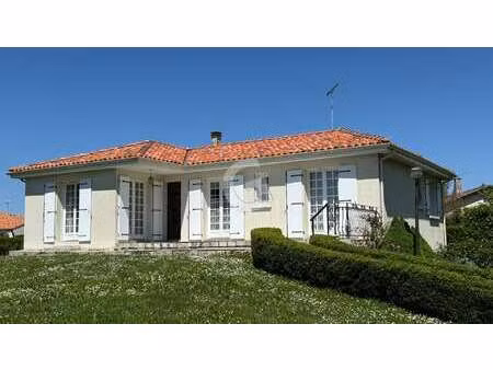 vente maison à longeville-sur-mer (85560) : à vendre / 127m² longeville-sur-mer