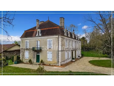 vente propriété 13 pièces 600 m² à nogaro (32110)  925 000 €
