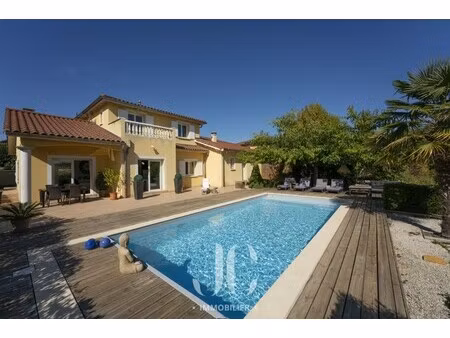 maison de luxe à vendre à belmont-d'azergues