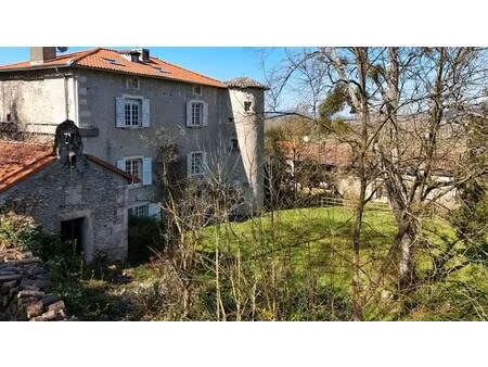 maison de luxe à vendre à cassagne