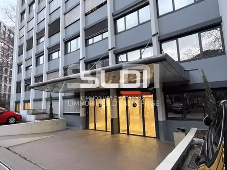location bureau villeurbanne 69100