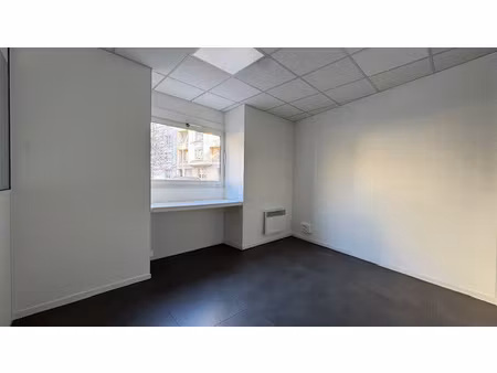 metz gare local commercial