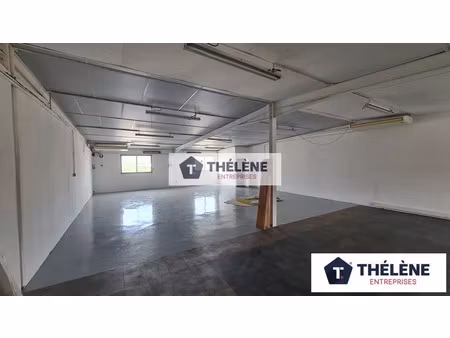 location local commercial 200m2 saint-jean-de-védas 34430 - 1730 € - surface privée