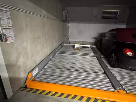 vente garage nantes (44000)