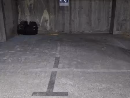 vente garage 10 m² lille (59000)