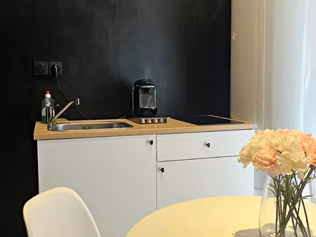 vente commerce 19 m² toulon (83000)