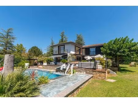 villa contemporaine d’architecte à aix-en-provence