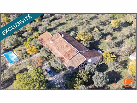 vente maison 7 pièces 144 m² à aups (83630)  450 000 €