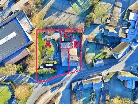 propriété composée de 3 logements