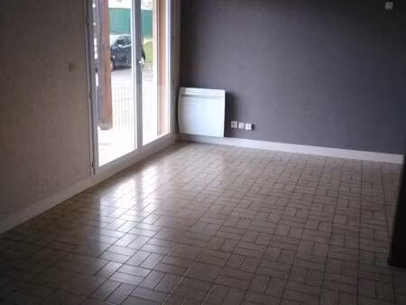 location maison à juvigny-val-d'andaine (61140) : à louer / 93m² juvigny-val-d'andaine