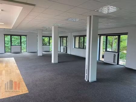 418 m² bureau   topvisibilite de pontbeeklaan (n9)