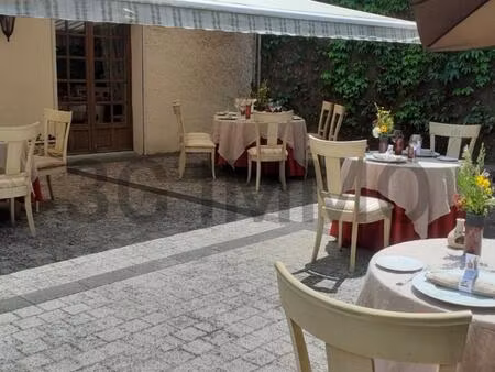 vente murs pro restaurant à bouzel