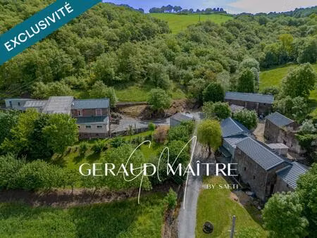 corps de ferme avec dépendances