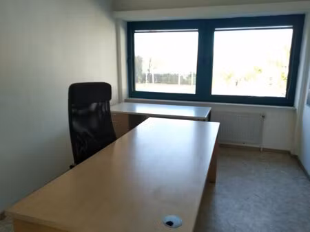 différents bureaux à louer