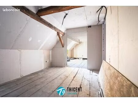 duplex 6 pièces 112 m²