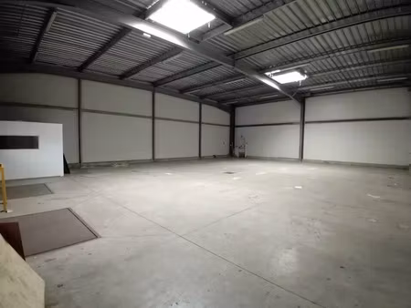 location locaux professionnels 1552 m² à fontaines (71150)  8 900 €