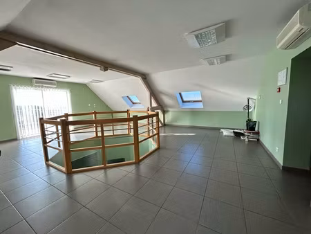 location locaux professionnels 280 m² à montceau-les-mines (71300)  2 500 €