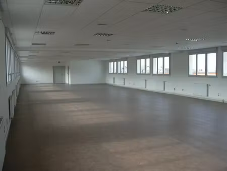 vente locaux professionnels 560 m² à montceau-les-mines (71300)  600 000 €