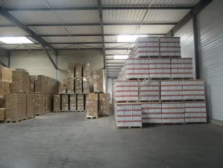 location locaux professionnels 0 pièces 300 m² à sennecey-le-grand (71240)  2 100 €