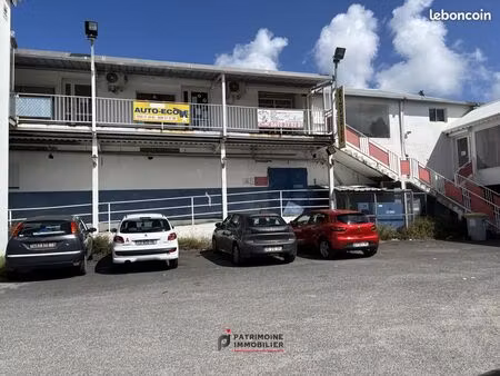 local 35 m² petit-canal