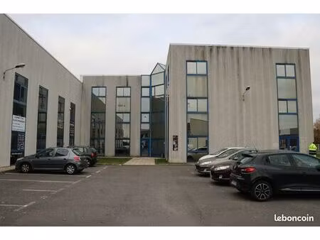 bureaux 15 m² lisses