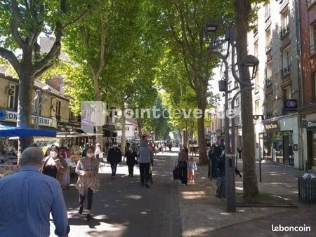 fonds de commerce beauté/coiffure 110 m²