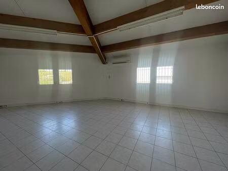 bureaux 38 m² lambesc