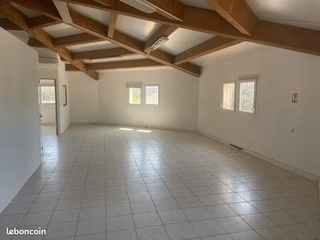 bureaux 75 m² lambesc