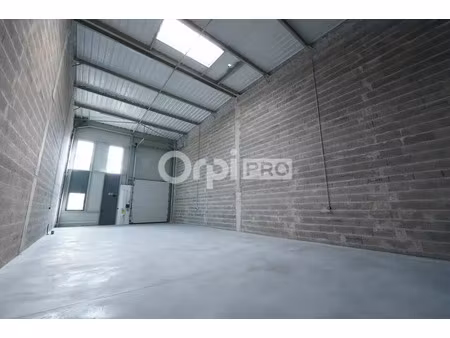 local d'activite a louer