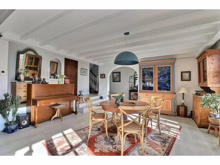 demeure à vendre à la la rochette