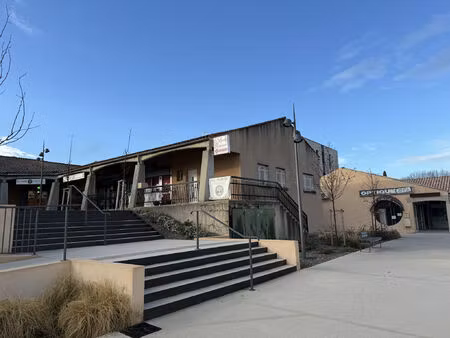 vente commerce 45 m² la roque-d’anthéron (13640)