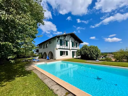 vente maison 8 pièces 213 m² à ahetze (64210)  1 045 000 €