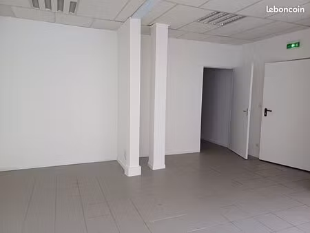 local commercial 58 m² villeneuve sur yonne