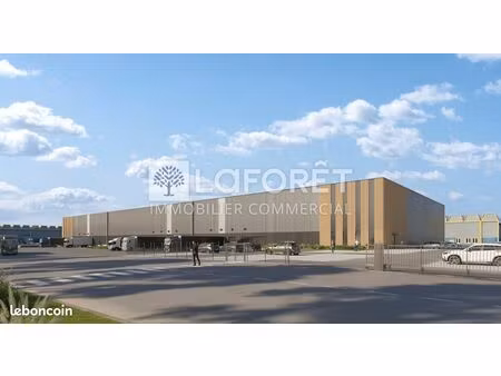 entrepôt 2985 m² caen