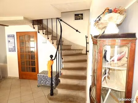 maison 9 pièces 200 m²