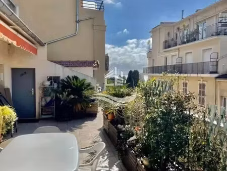 location appartement 2 pièces 70 m² à nice (06000)