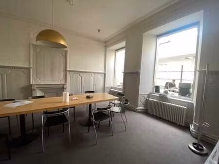 location bureau 207 m² à lannion (22300)