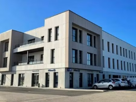 location bureau 2000 m² à limas (69400)