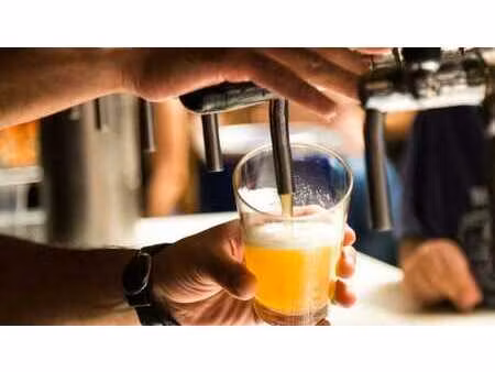 location commerce 238 m² à lanester (56600)