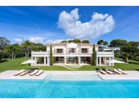 location maison 10 pièces 1000 m² à antibes (06160)