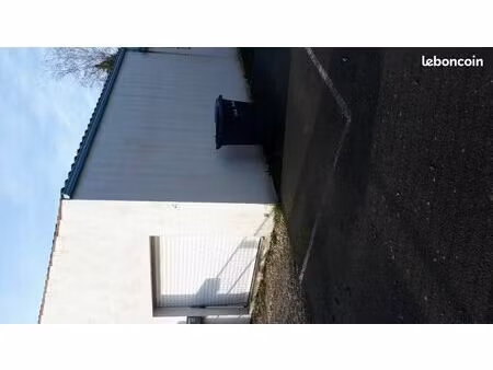 local 8 mètres carrés à louer