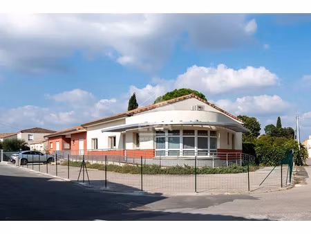vente locaux professionnels 166.56 m² à cuxac-d'aude (11590)  243 800 €