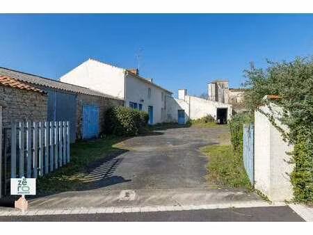 vente maison à saint-benoist-sur-mer (85540) : à vendre / 130m² saint-benoist-sur-mer