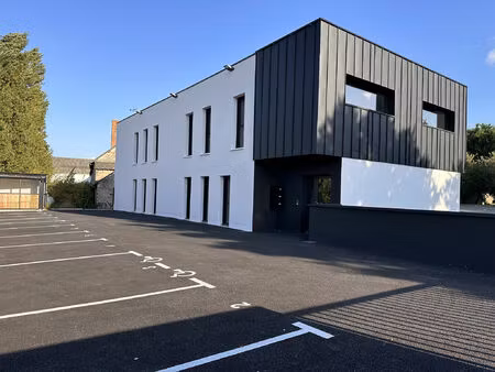 location bureau 155 m² à beaucouzé (49070)