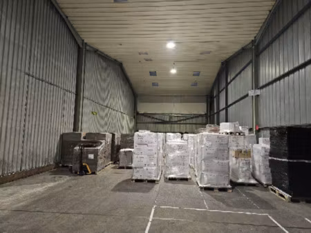 location commerce 283 m² à angers (49100)