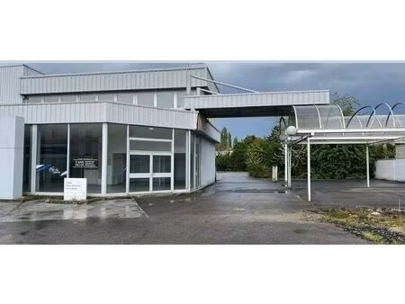 à louer local commercial