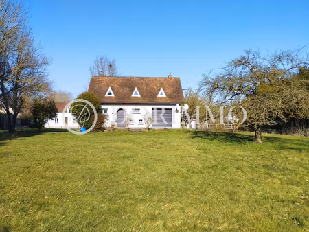 villa à fort potentiel sur un très beau terrain de 4040m2