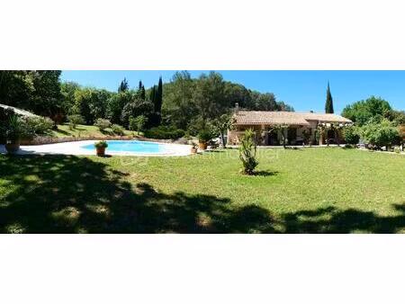 maison traditionnelle de 139 m² à les arcs